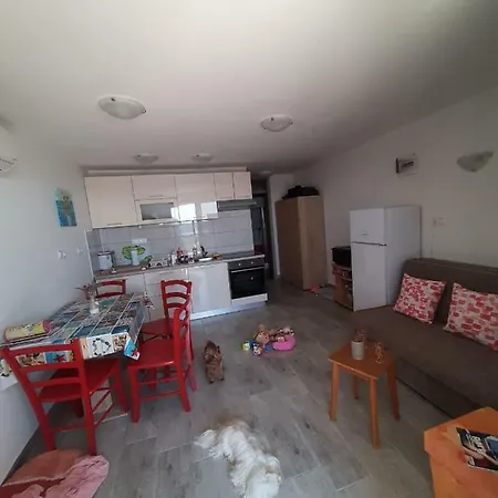 Sunrise Apartmán Vis